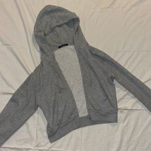 Brandy Melville Grey cropped sweatshirt